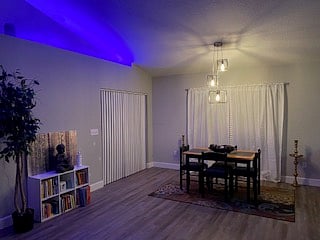Furnished Finder property 618003_1 photo 8