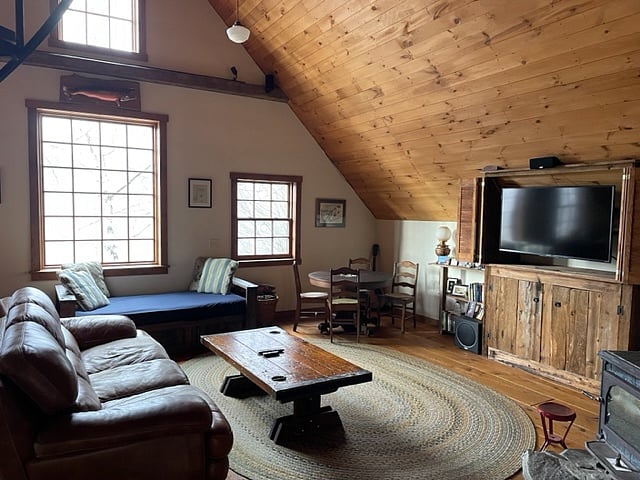 Furnished Finder property 618041_1 photo 11