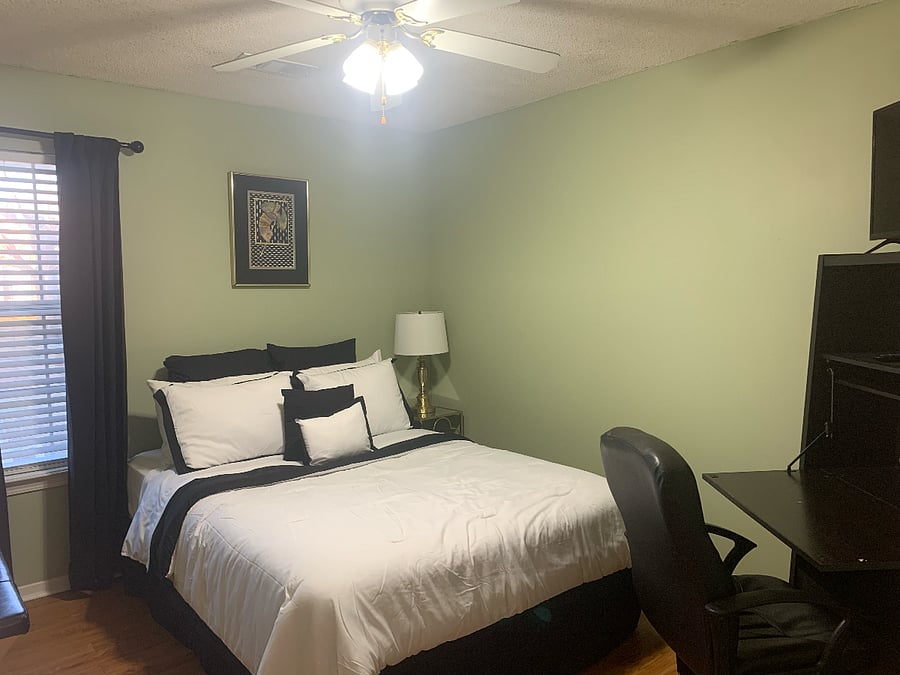 Furnished Finder property 618145_1 photo 9