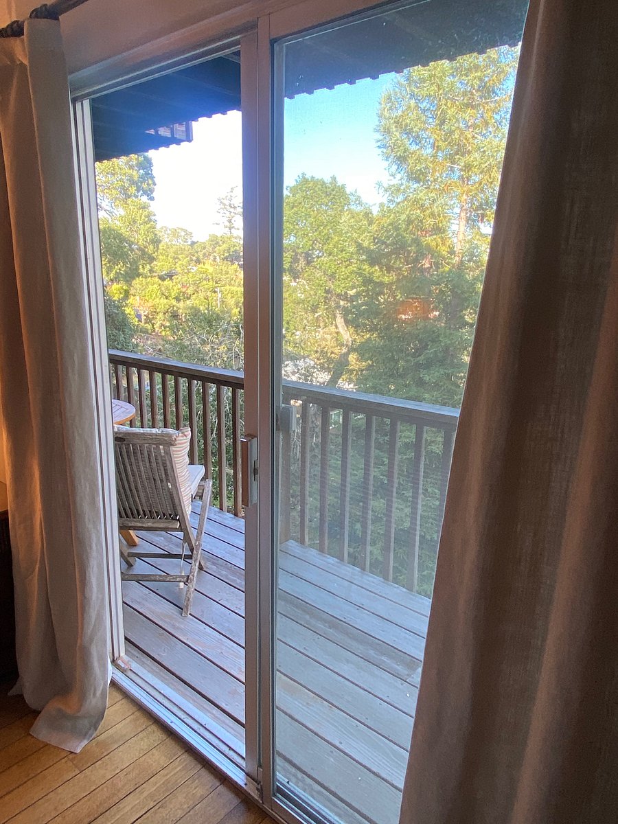 Walk out deck (private)