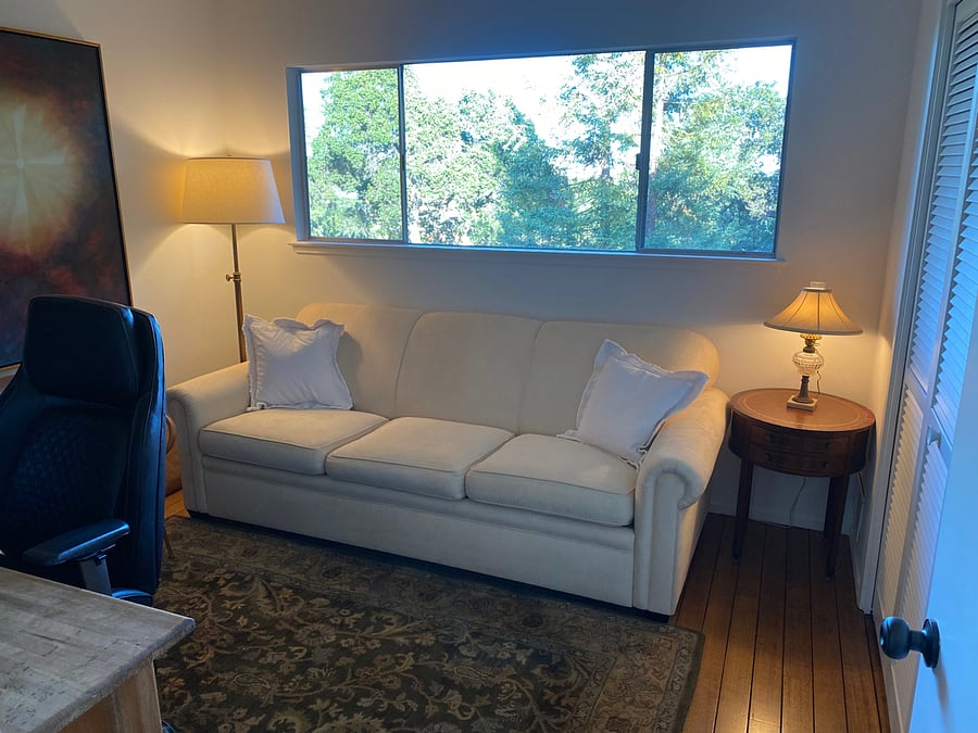 Furnished Finder property 618174_1 photo 18