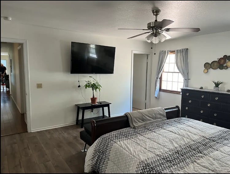 Furnished Finder property 618190_1 photo 21