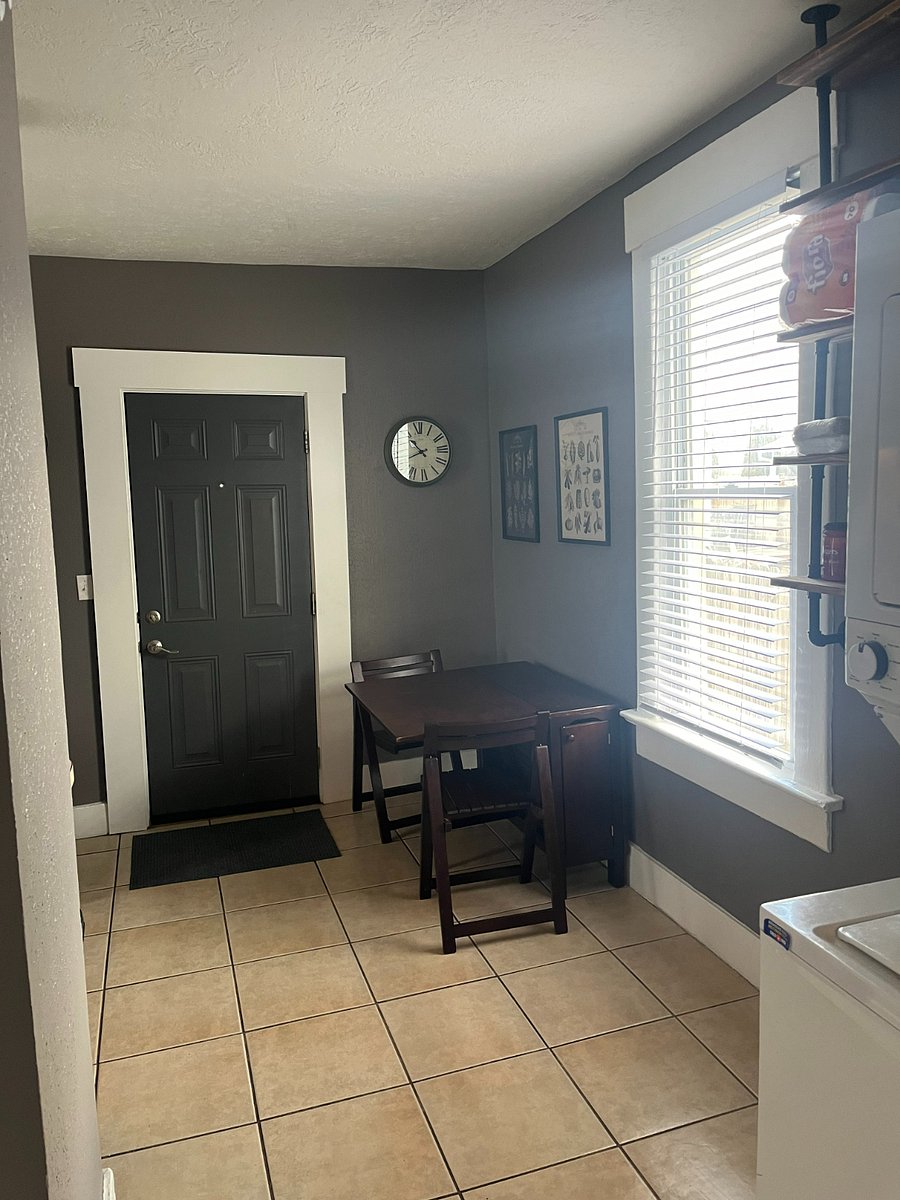 Furnished Finder property 618265_1 photo 9