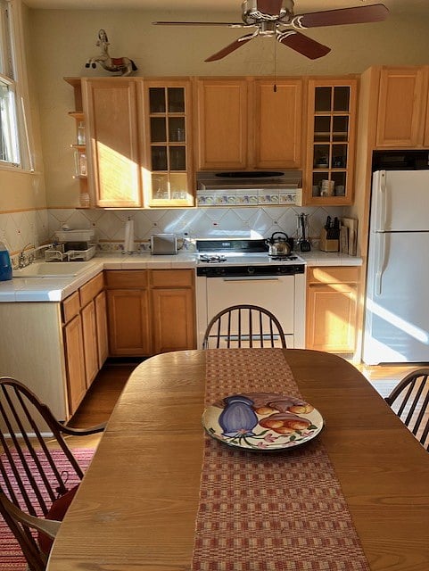 Furnished Finder property 618283_1 photo 8