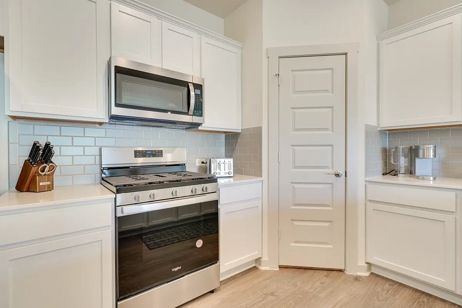 Furnished Finder property 618284_1 photo 10