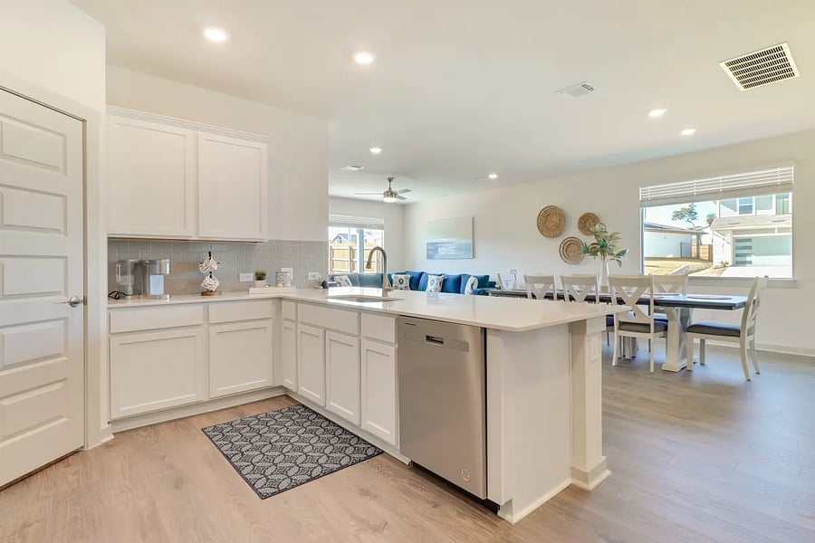 Furnished Finder property 618284_1 photo 11