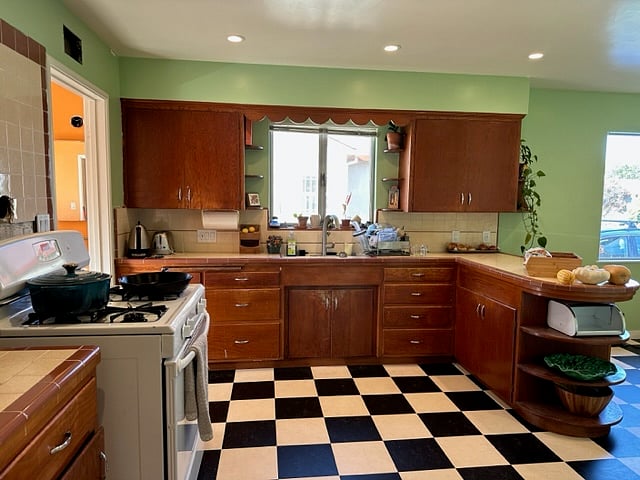 Furnished Finder property 618324_1 photo 3