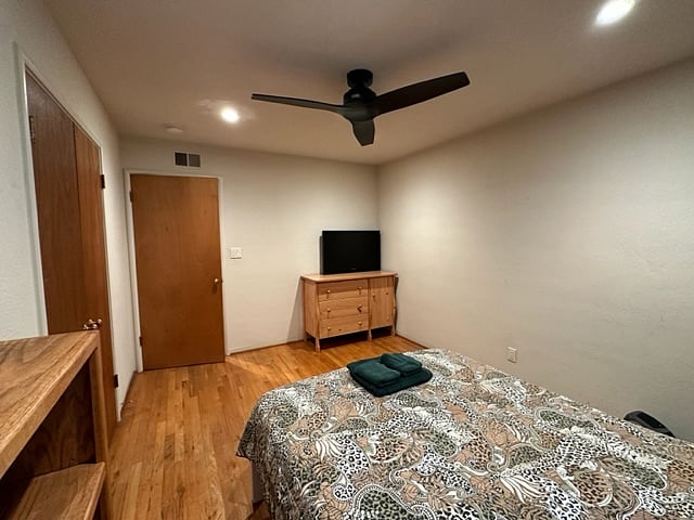 Furnished Finder property 618324_1 photo 8