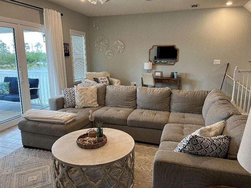 Furnished Finder property 618344_1 photo 3