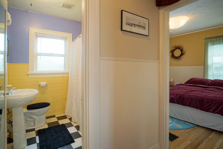 Full Bathroom adjacent to the south facing bedroom