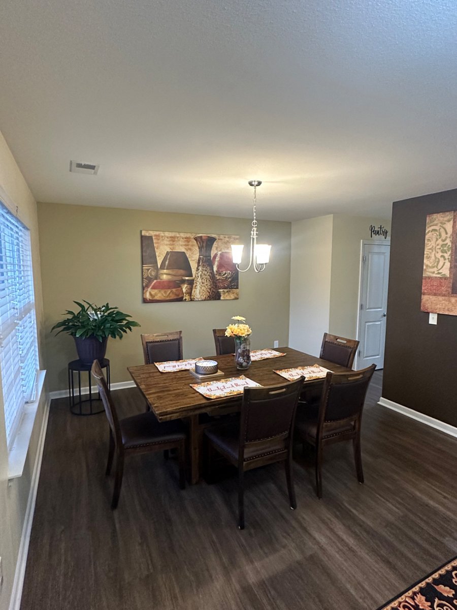 Furnished Finder property 618395_1 photo 3