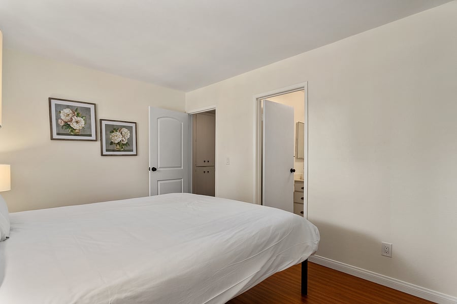 Furnished Finder property 618515_1 photo 9