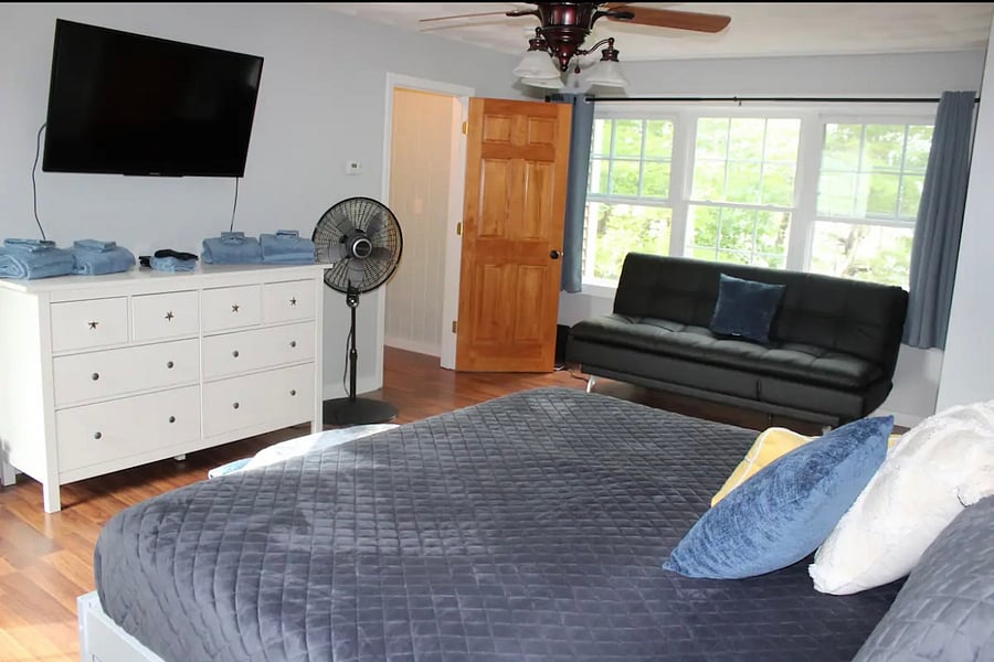King bedroom