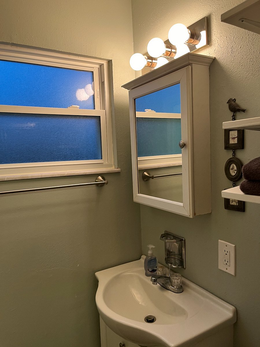 Furnished Finder property 618564_1 photo 8