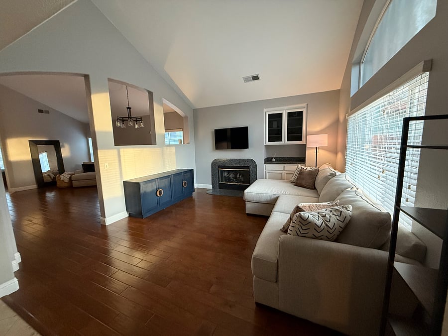 Furnished Finder property 618589_1 photo 5