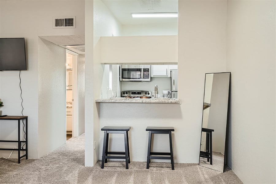 Furnished Finder property 618600_1 photo 6