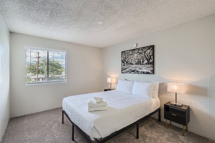 Furnished Finder property 618600_1 photo 15
