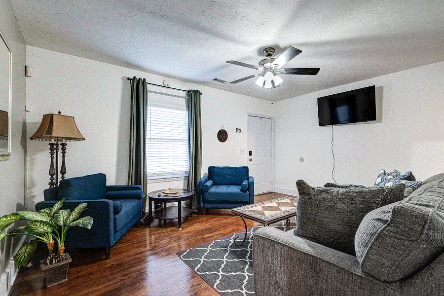 Furnished Finder property 618639_1 photo 3