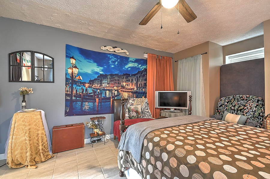Bedroom #2 (Italy Room) - comes with a TV + Firestick