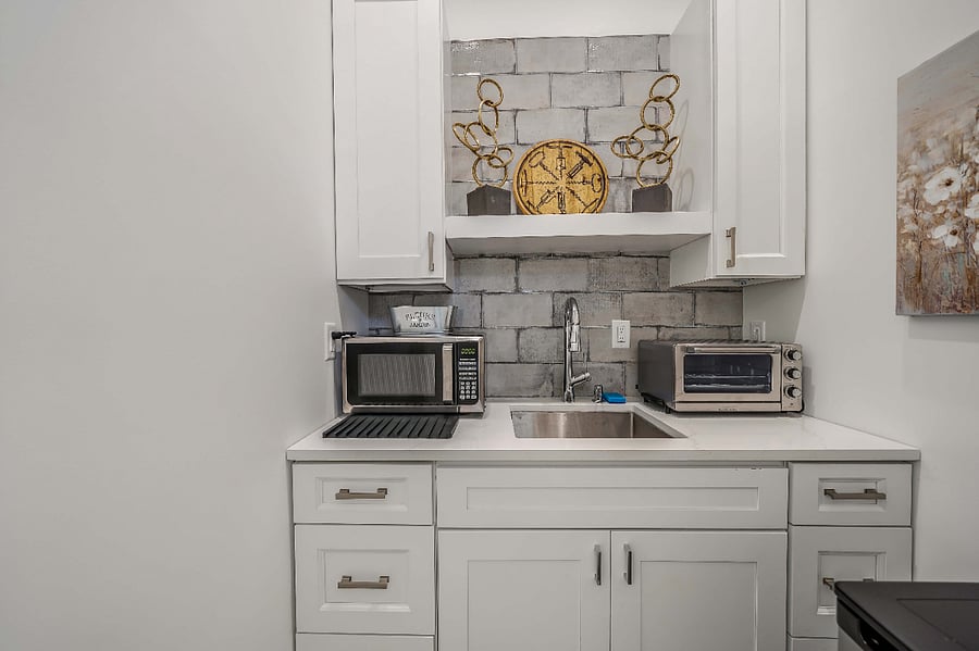 Furnished Finder property 618668_1 photo 8