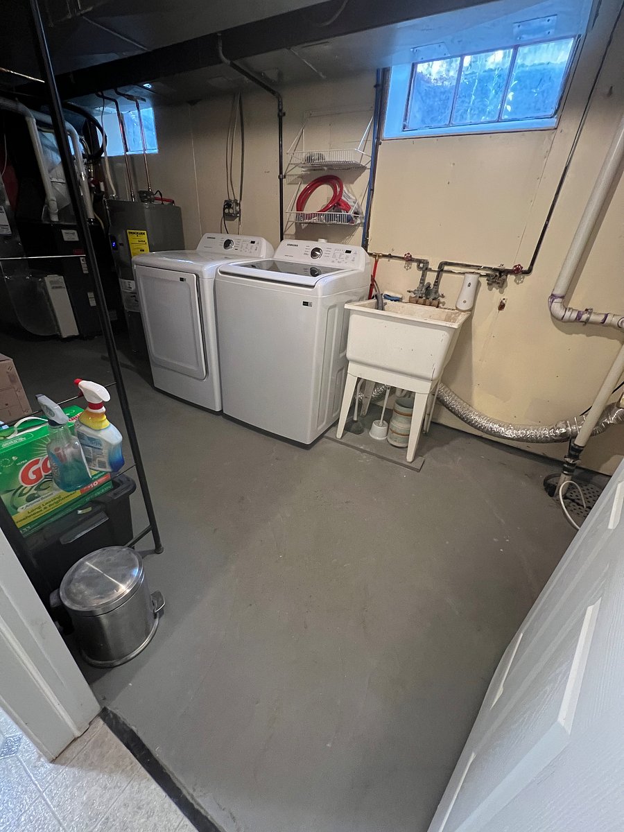 Basement Laundry Room