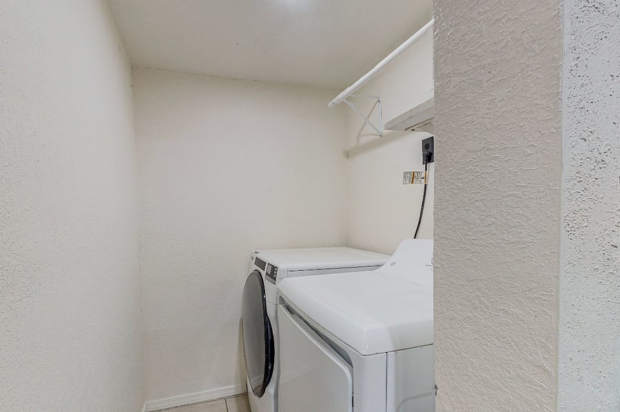 Furnished Finder property 618746_1 photo 11