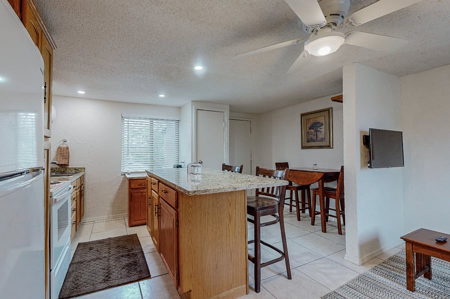 Furnished Finder property 618746_2 photo 5