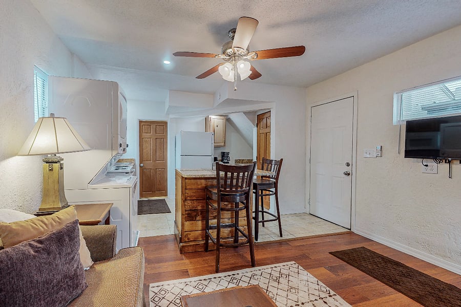 Furnished Finder property 618746_3 photo 3
