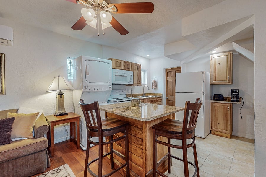 Furnished Finder property 618746_3 photo 4