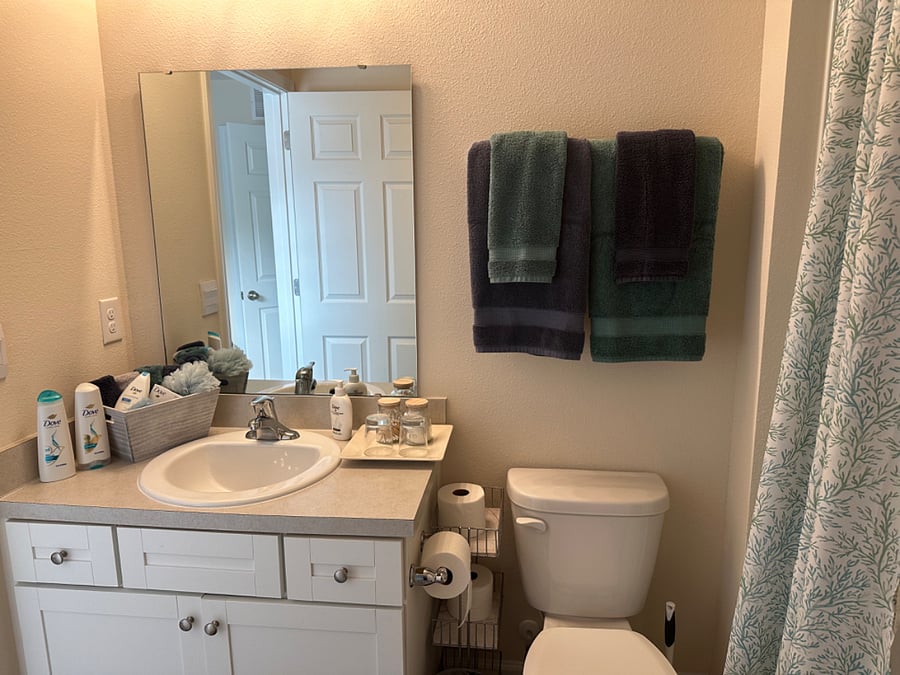 Bathroom 2nd and 3rd bedrooms share