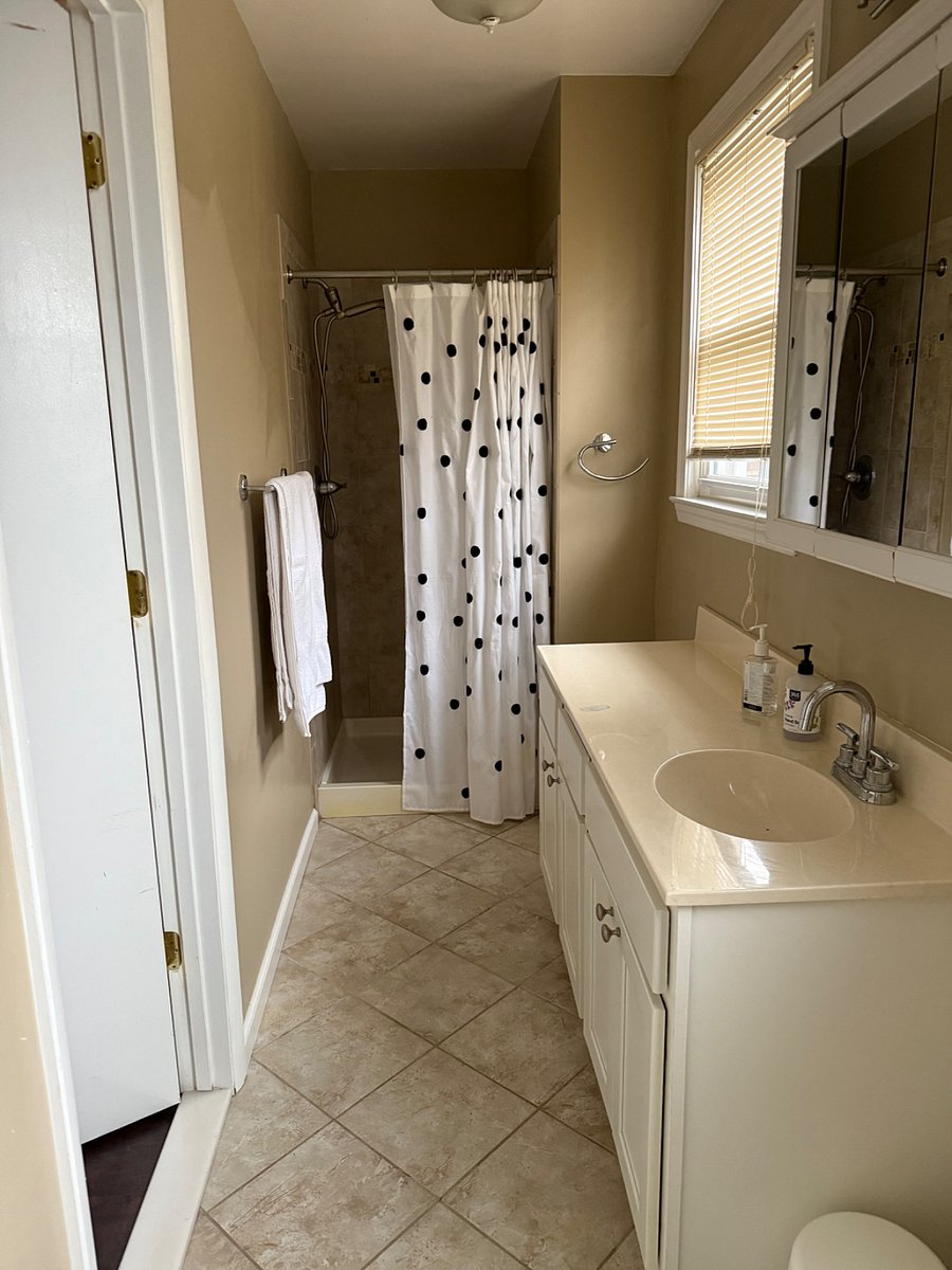 Furnished Finder property 618819_1 photo 18