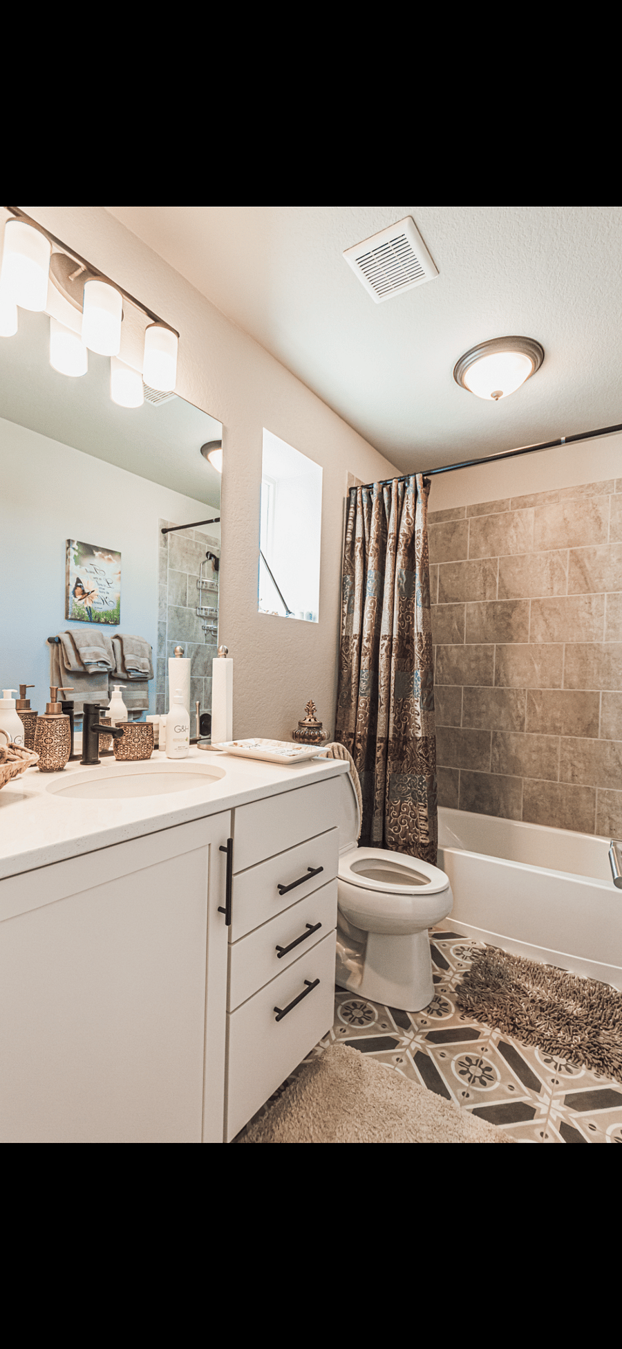 Furnished Finder property 618854_1 photo 16
