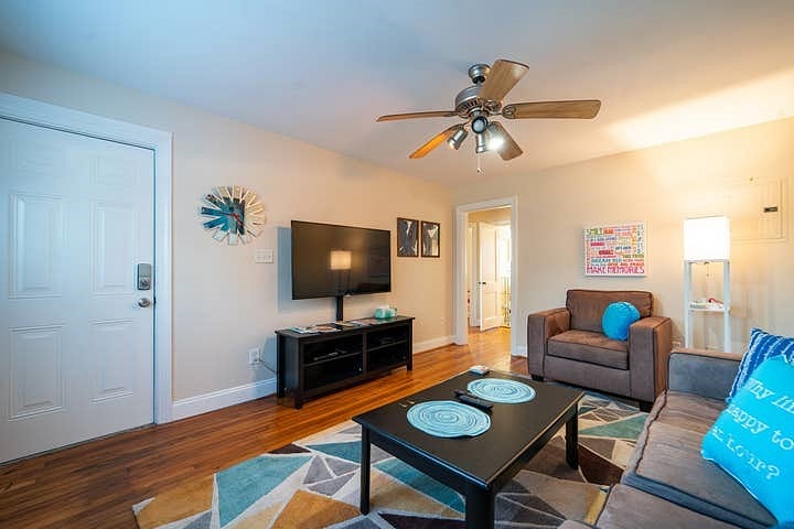 Furnished Finder property 618883_2 photo 3
