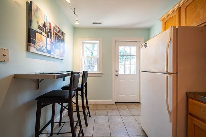 Furnished Finder property 618883_2 photo 10