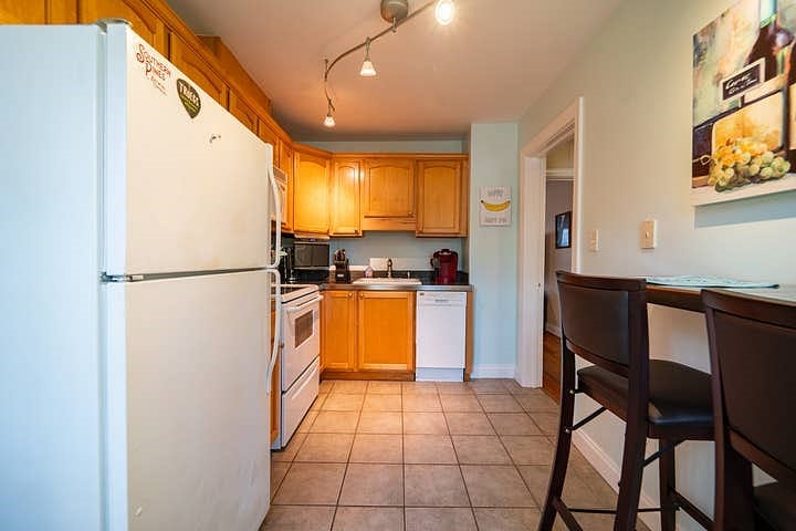 Furnished Finder property 618883_2 photo 11