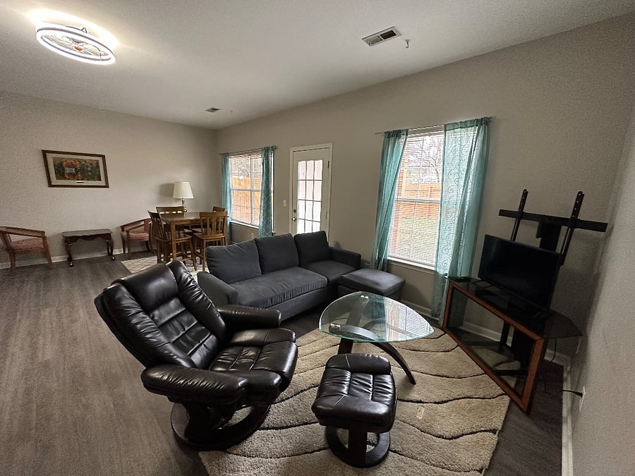 Furnished Finder property 619036_1 photo 7