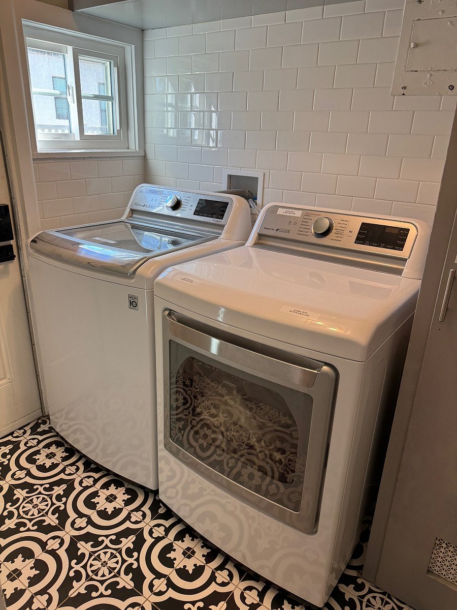 Furnished Finder property 619053_1 photo 9