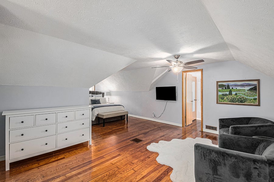 Upstairs Bedroom