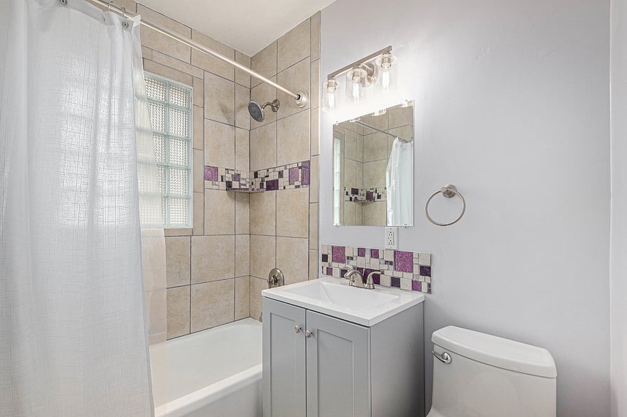 Downstairs Full Bathroom