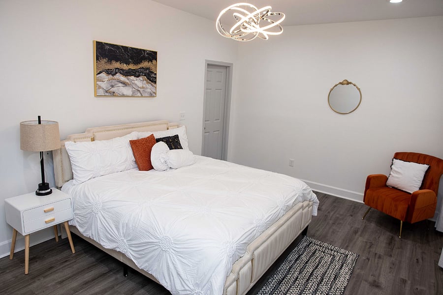 Furnished Finder property 619106_1 photo 37