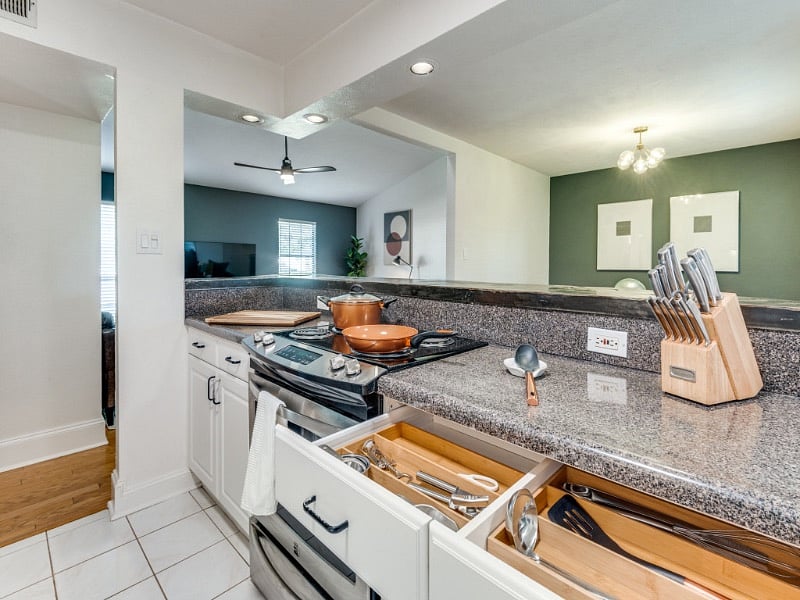 Furnished Finder property 619156_1 photo 7