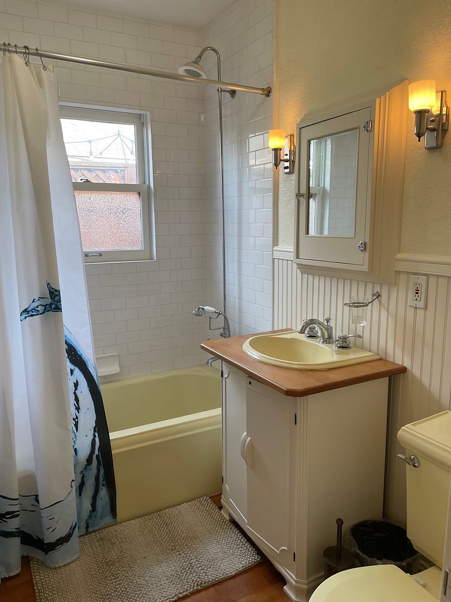 Furnished Finder property 619206_1 photo 18