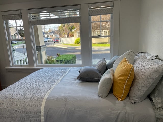 Furnished Finder property 619206_1 photo 16