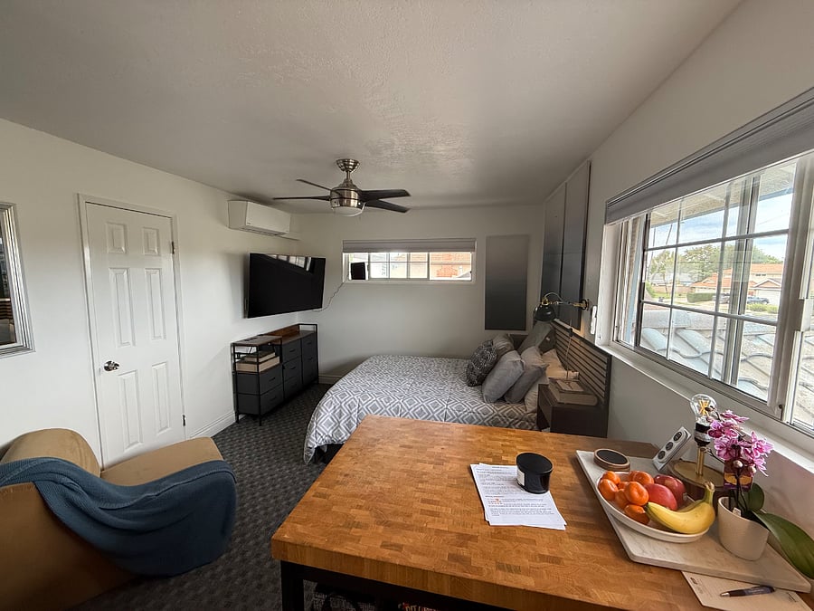 Furnished Finder property 619245_1 photo 24