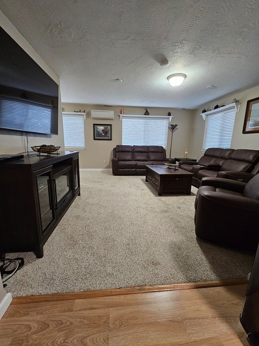 Lovely gas fireplace