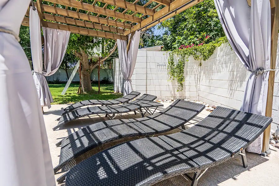 Furnished Finder property 619348_1 photo 16