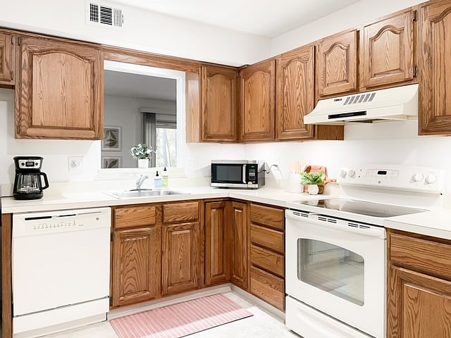 Furnished Finder property 619460_1 photo 14