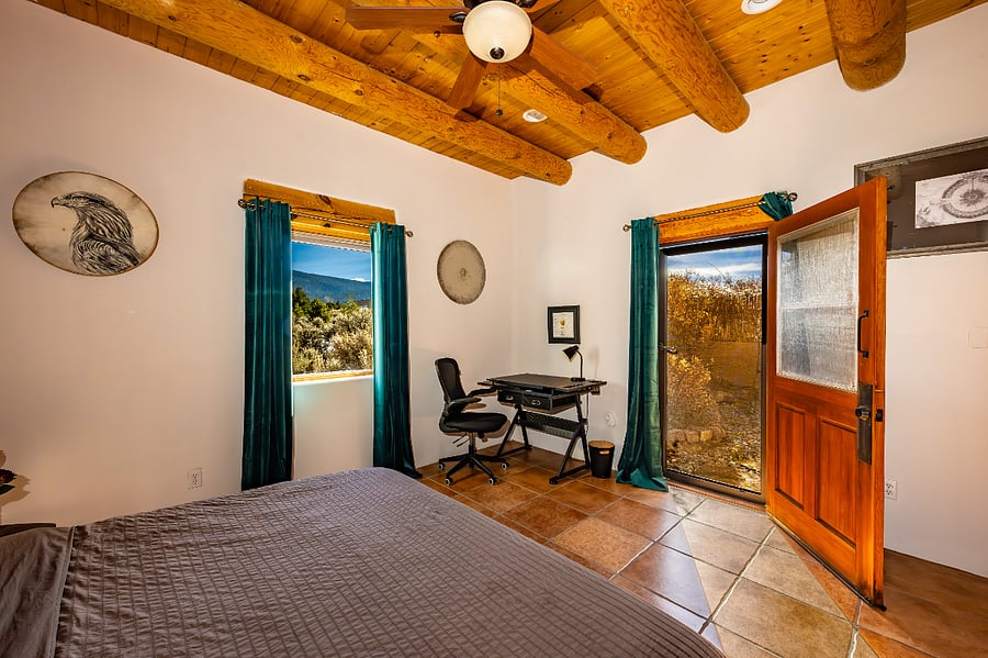 Furnished Finder property 619609_1 photo 15