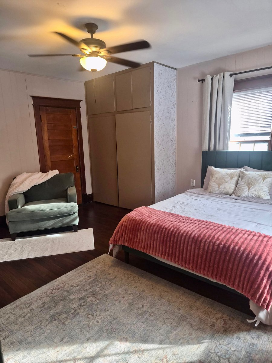 Furnished Finder property 619618_1 photo 8