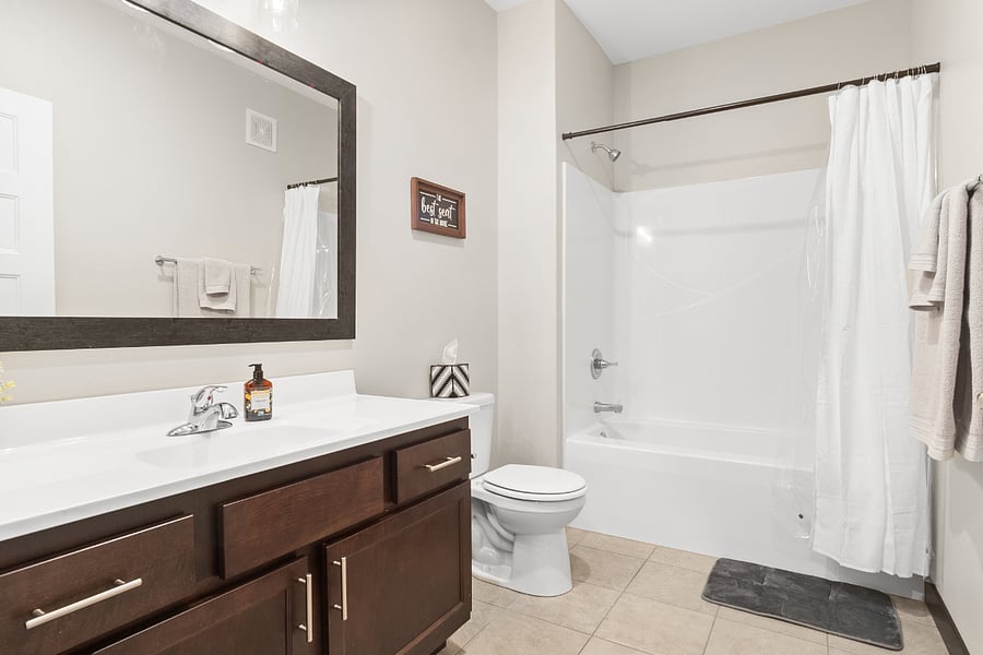 1 of 2 full size bathrooms so you can have space and privacy.